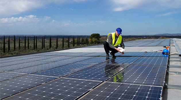 En voiture sur la route solaire du futur ! En voiture sur la route solaire du futur !